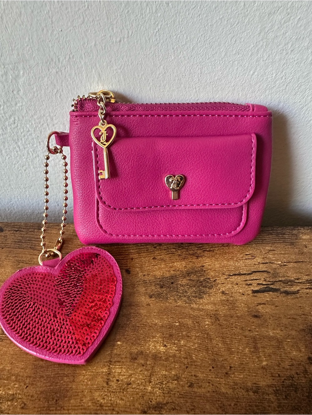 Juicy Couture Mini Wallet Pouch with Pink Sequin Heart Bag Charm Keychain NWOT